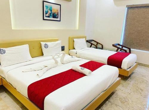 Hotel Sangeeth Palace, 800m Away from Ramanathaswamy Temple
