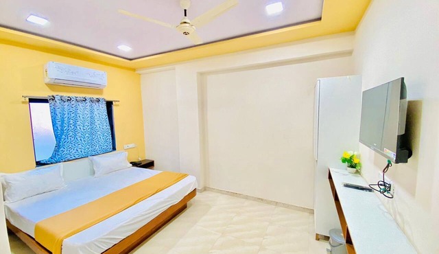 HOTEL SAROVAR INN
