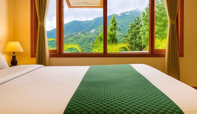 Hotel Shiva Lake - Near Mussoorie Lake