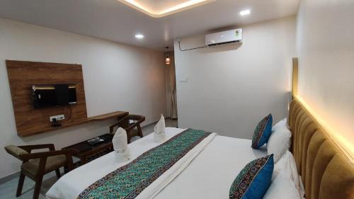 hotel shivam comfort