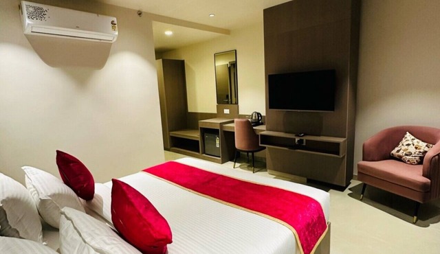 HOTEL SHREE JI INN