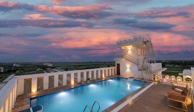 Hotel Shringar Mahal Vrindavan