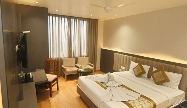 Hotel Simran Heritage in Raipur