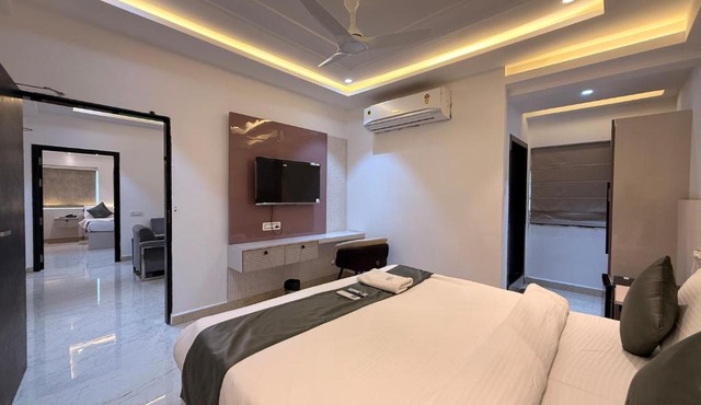 HOTEL SOWJANYA ELITE