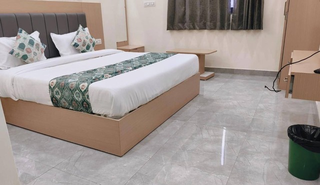 Hotel Star Inn