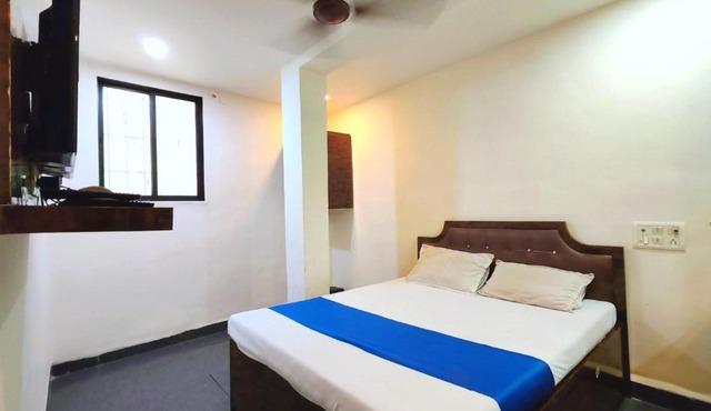 Hotel Subodaya lodging in Navi Mumbai