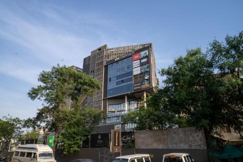 Hotel Sunflare in Ahmedabad