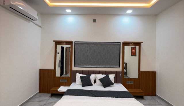 Hotel Sunrise in Jasdan