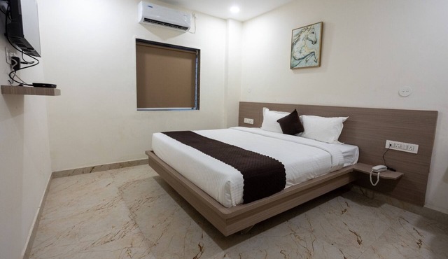 Hotel V Grand