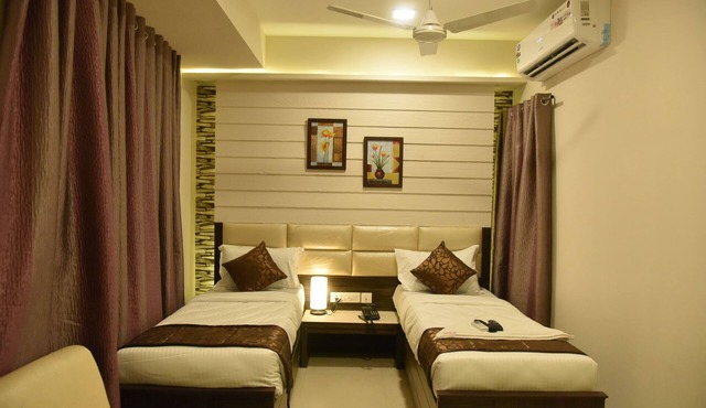 Hotel White Park in Chennai