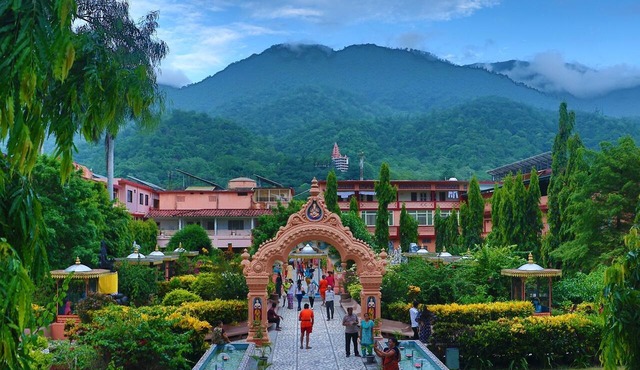 Hotel Yog Vashishth in Yamkeshwar