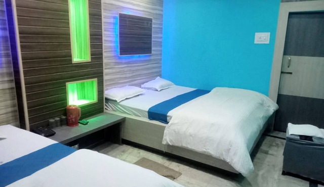 hotel Zinn satna in Satna
