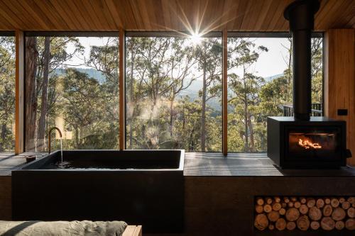 Hunter Huon Valley Cabin Three in Glen Huon