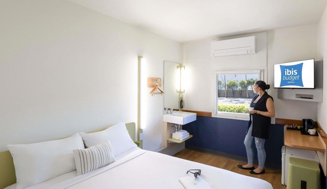 ibis budget Wentworthville in South Wentworthville