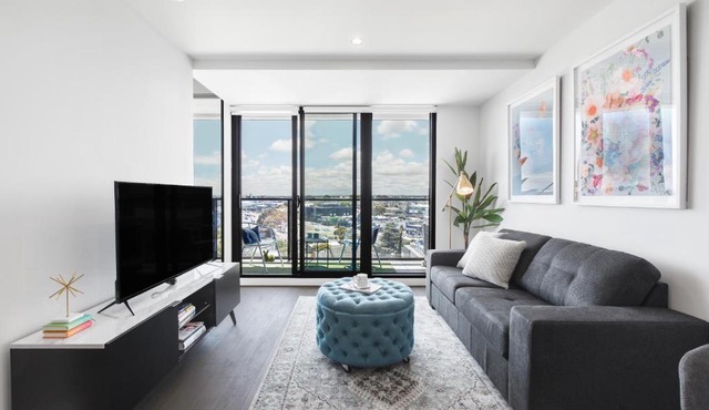 Ilixir Apartments by Ready Set Host in Cheltenham