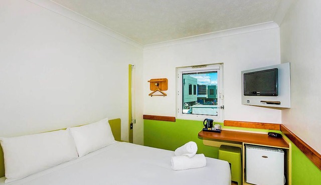 Imperial Motel Windsor in Windsor