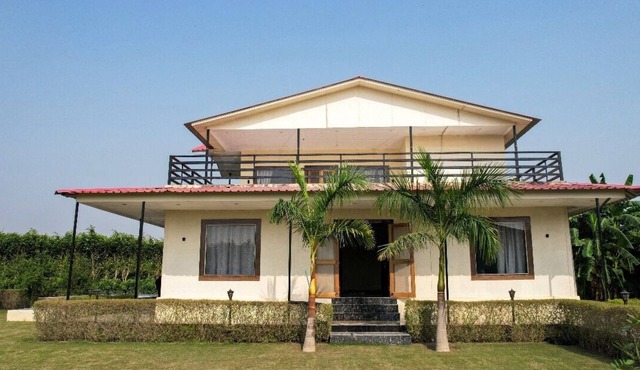 Gorgeous 3-bedroom hotel suites near Green Beauty Farm in Noida Sector 135