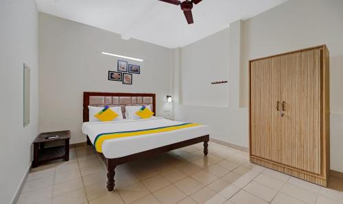 Itsy Hotels Green Villa, 2 Km From Rock Beach