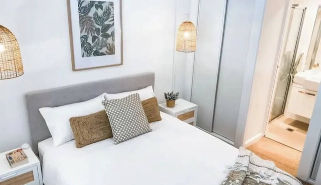 Just book it! Ruby - a spacious house in the CBD in Wagga Wagga