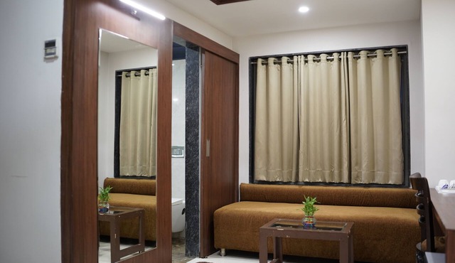 La Pearl - Bhopal