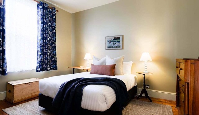 Late-Georgian Escape near Launceston in Evandale