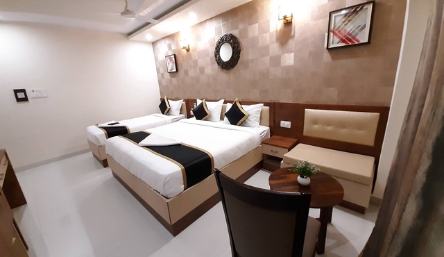 Liza Regency in Chennai