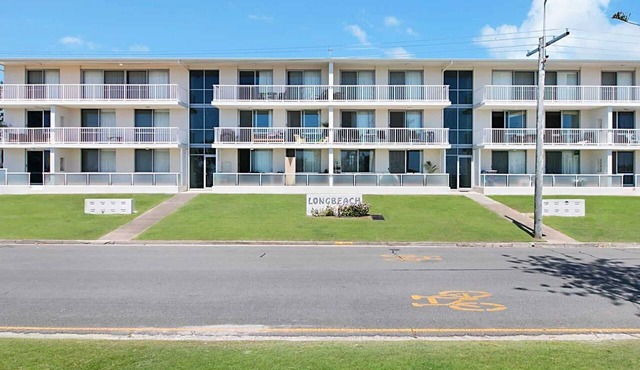 Longbeach 11 - Bilinga/North Kirra Beachfront in Bilinga