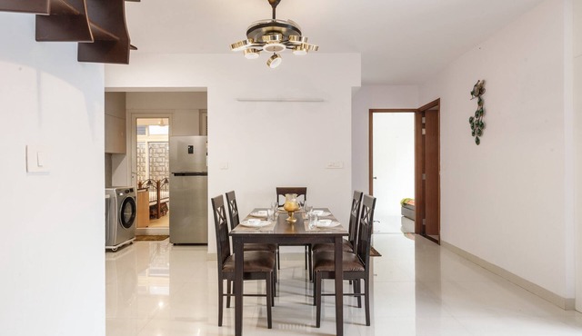 Luxury 4BHK in E-City with 40 Amenities