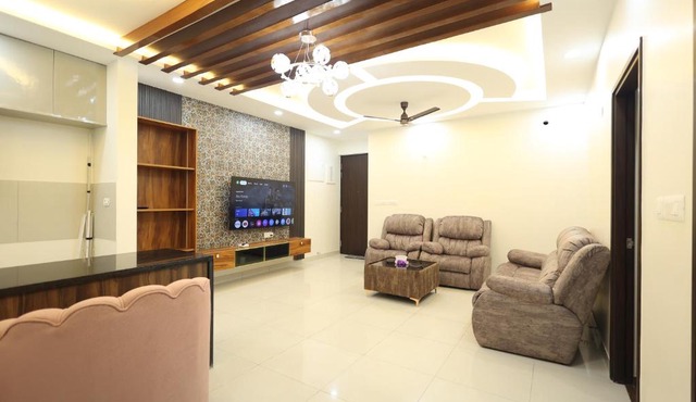 Luxury Stay with Outdoor Pool and Gym near Bangalore Airport