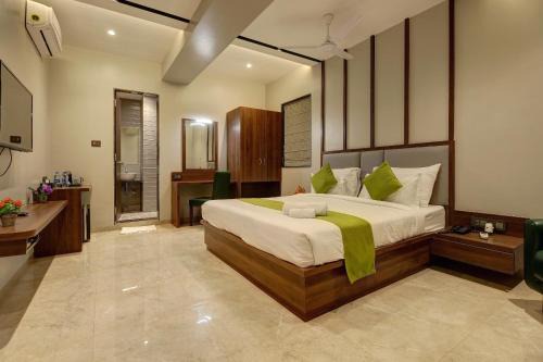 Magnus Fortune House Business Hotel , Magarpatta Pune in Pune