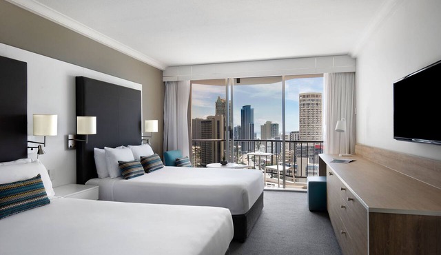 Mantra on View Hotel in Surfers Paradise