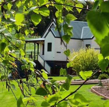 Maple Ridge Cottages in Dumbalk