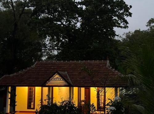 Marari Helen Villa in Mararikulam