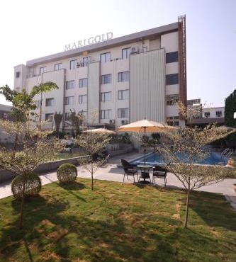 MARIGOLD-Newly Renovated Hotel in Shirdi