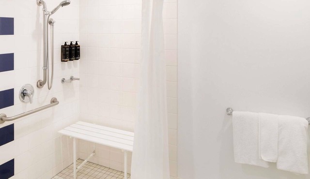 Mercure Brisbane Garden City in Upper Mount Gravatt