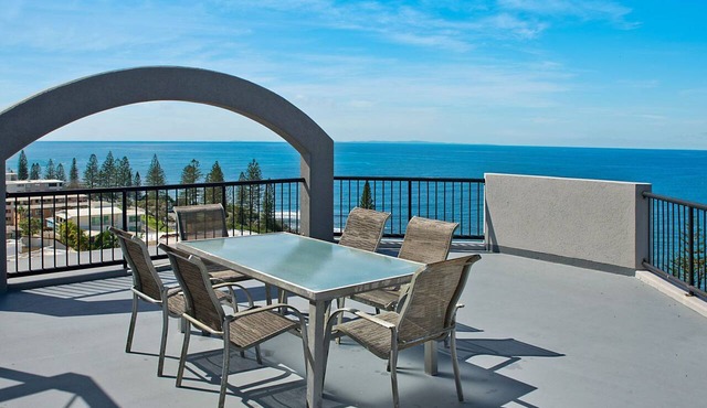 Meridian Unit 19 Kings Beach QLD in Kings Beach