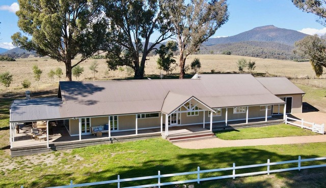 Merrigums - Merrijig - Sleeps 12 in Merrijig