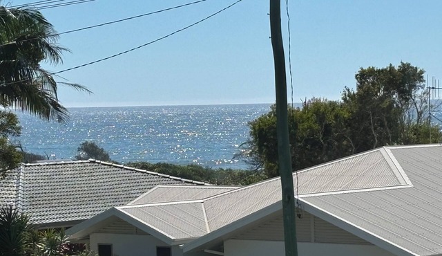 Middle Rock Beach Unit 2 in Lake Cathie