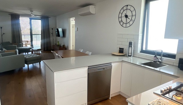 Modern Holiday Apartment in Prospect, South Australia in Prospect