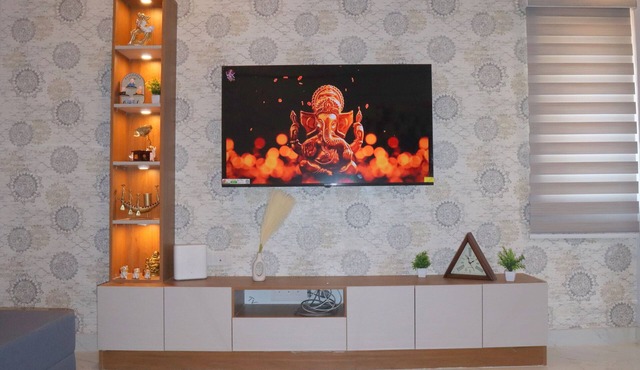 Modern New Build 3BHK near Airport & Nature Trails