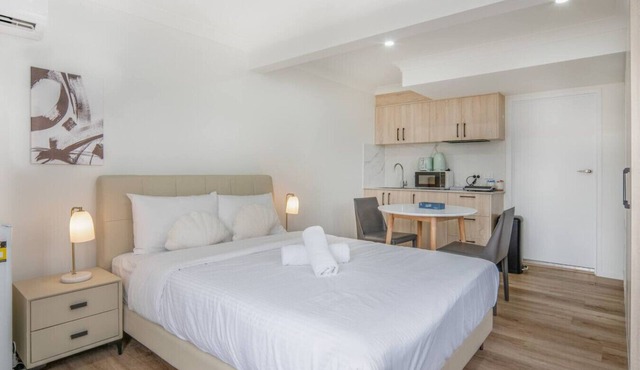 Modern Private Retreat | Perfect for Solo Traveler in MacGregor