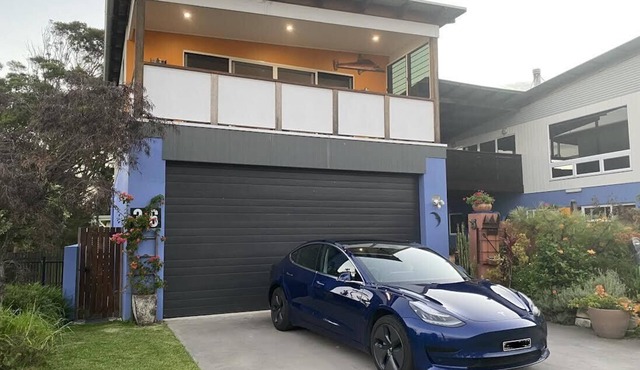 Modern Self Contained Studio at Narrawallee Beach in Narrawallee