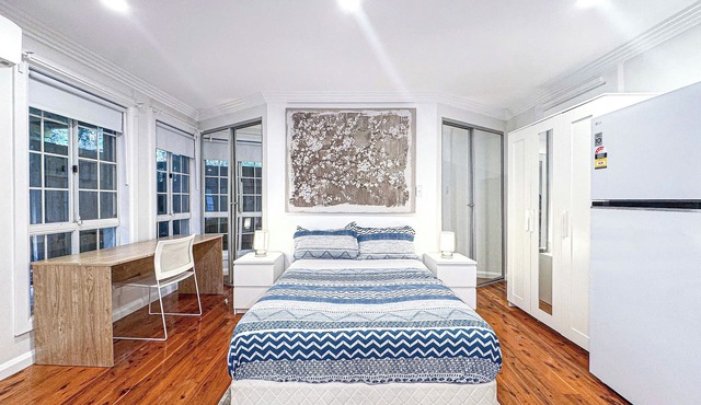 Modern Studio near Eastwood Air condition & Wifi in West Ryde