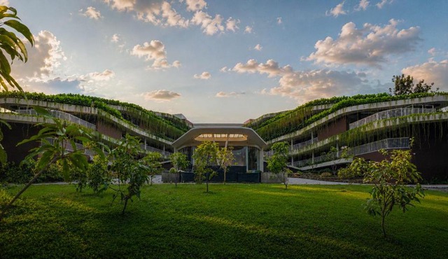 Mountree Munnar by Kondody Hotels