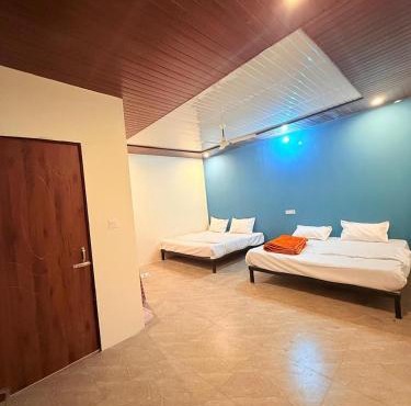 Neelkanth Resort in Ukhimath