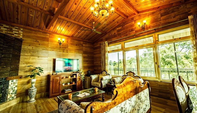 Nest Cottage 2BHK Apartment in Mussoorie by Homeyhuts in Mussoorie