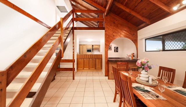 New 4BR Modern & Stylish Heritage Hideaway WiFi in Springwood