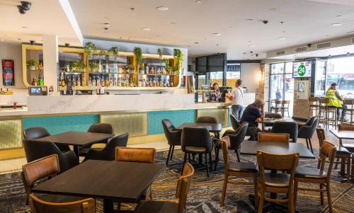 Oasis on Beamish Hotel in Sydney