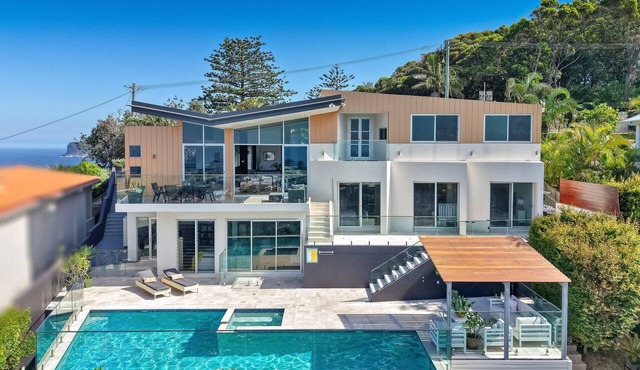 Oceans Edge by Coast Hosting in Terrigal