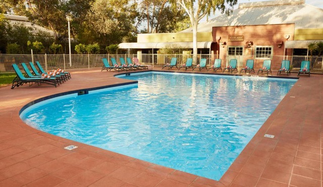 Outback Hotel in Ayers Rock